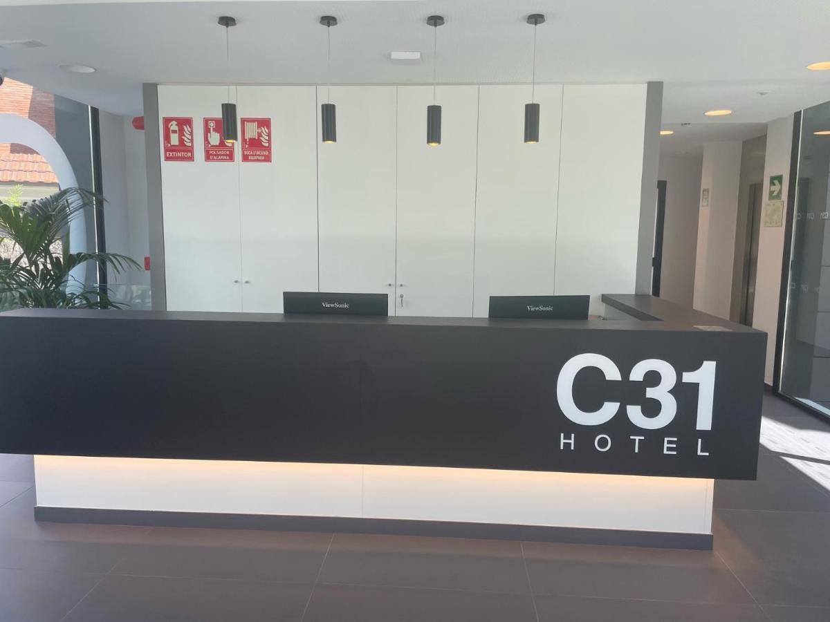 Hotel C31 Castelldefels Ngoại thất bức ảnh